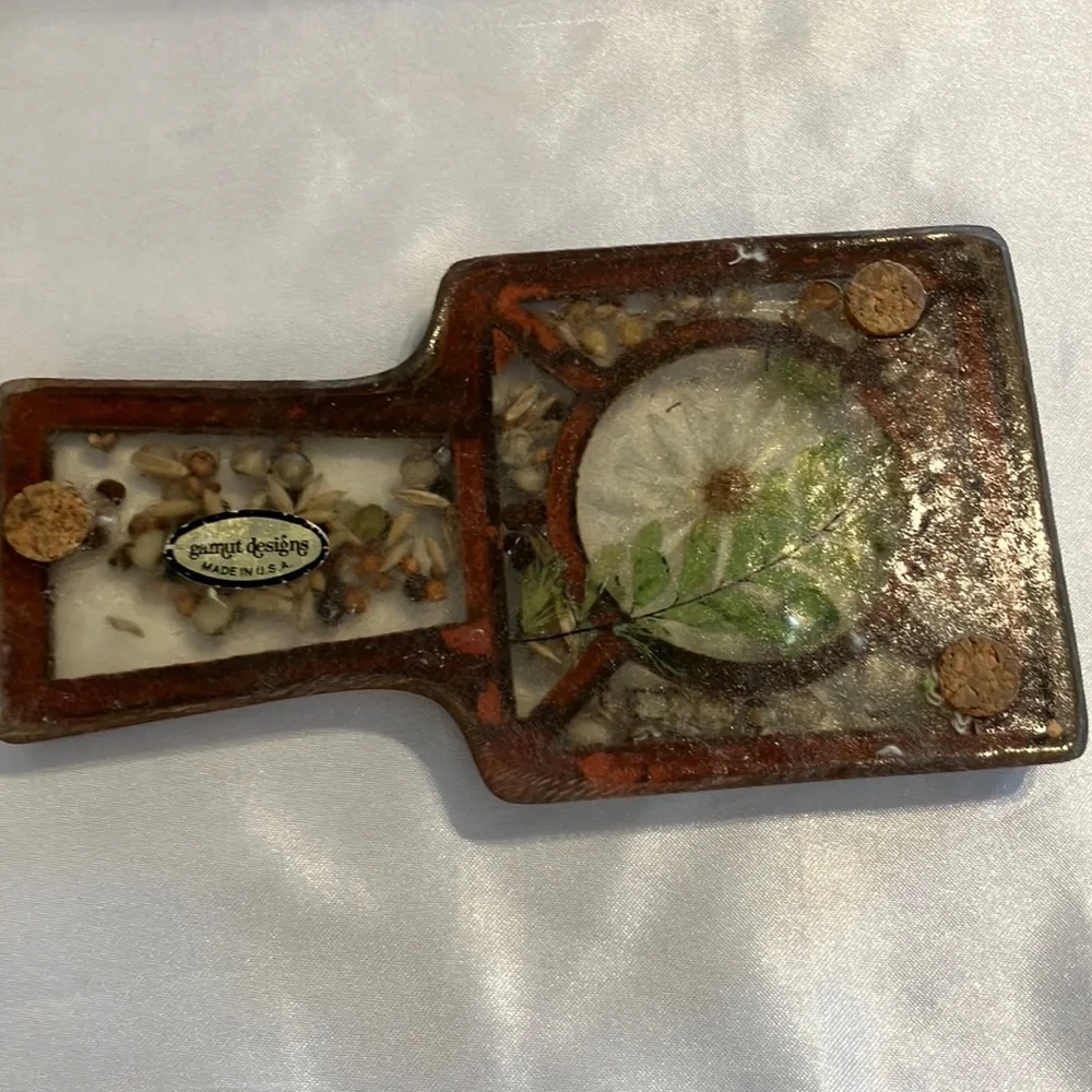 Vintage‎ Spoon Rest Lucite with Natural Inlay